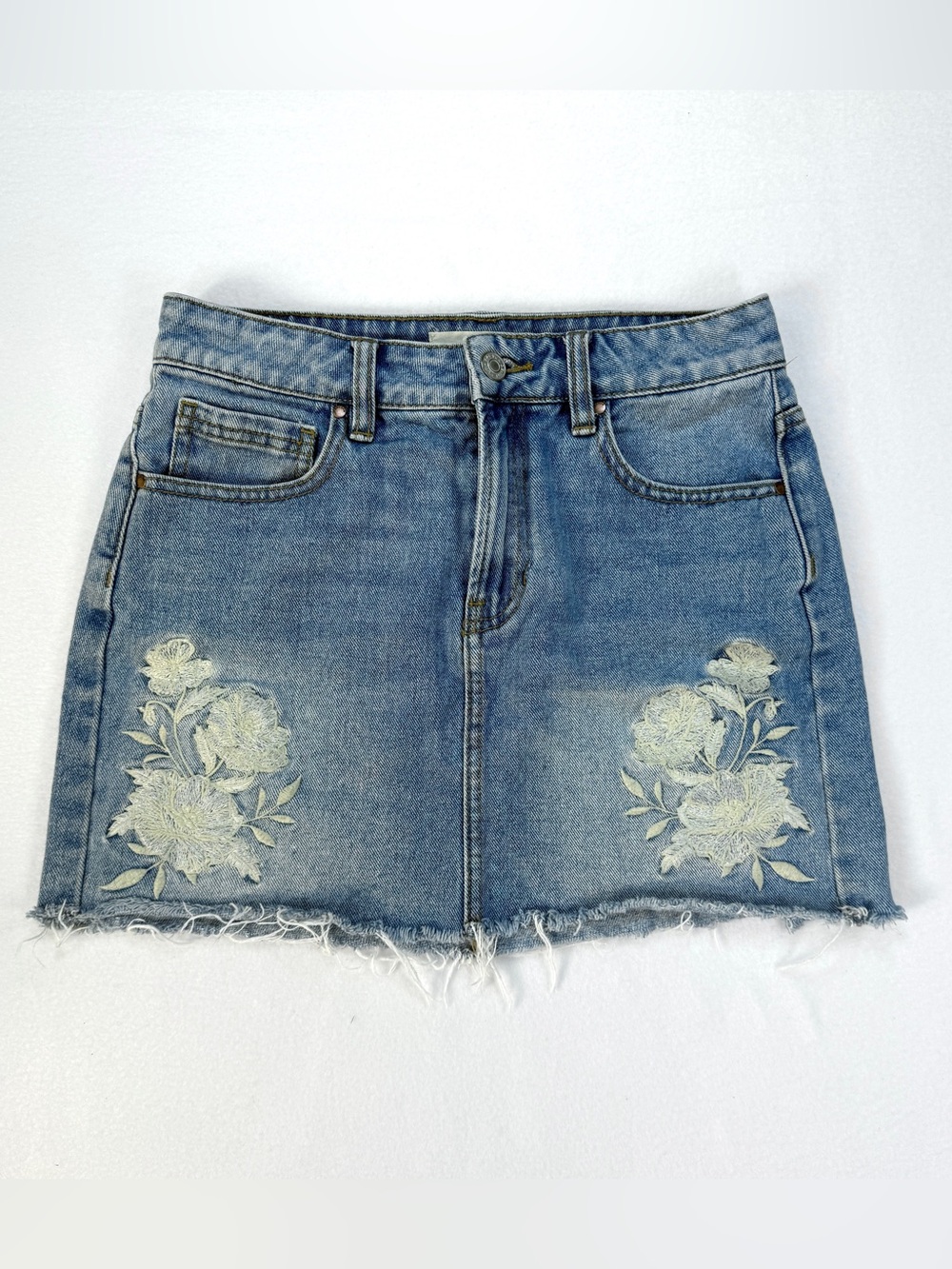 PacSun Denim Mini Skirt 24 XS Floral Embroidered Raw Cottagecore Indie Sleaze